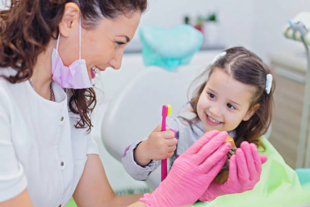 Best Veneers and Lumineers  in Greenfield, CA